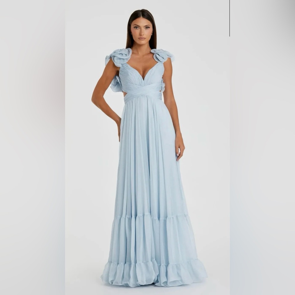 Mac Duggal Light Blue Ruffle Tiered Cut-Out Chiffon Gown - size 4
